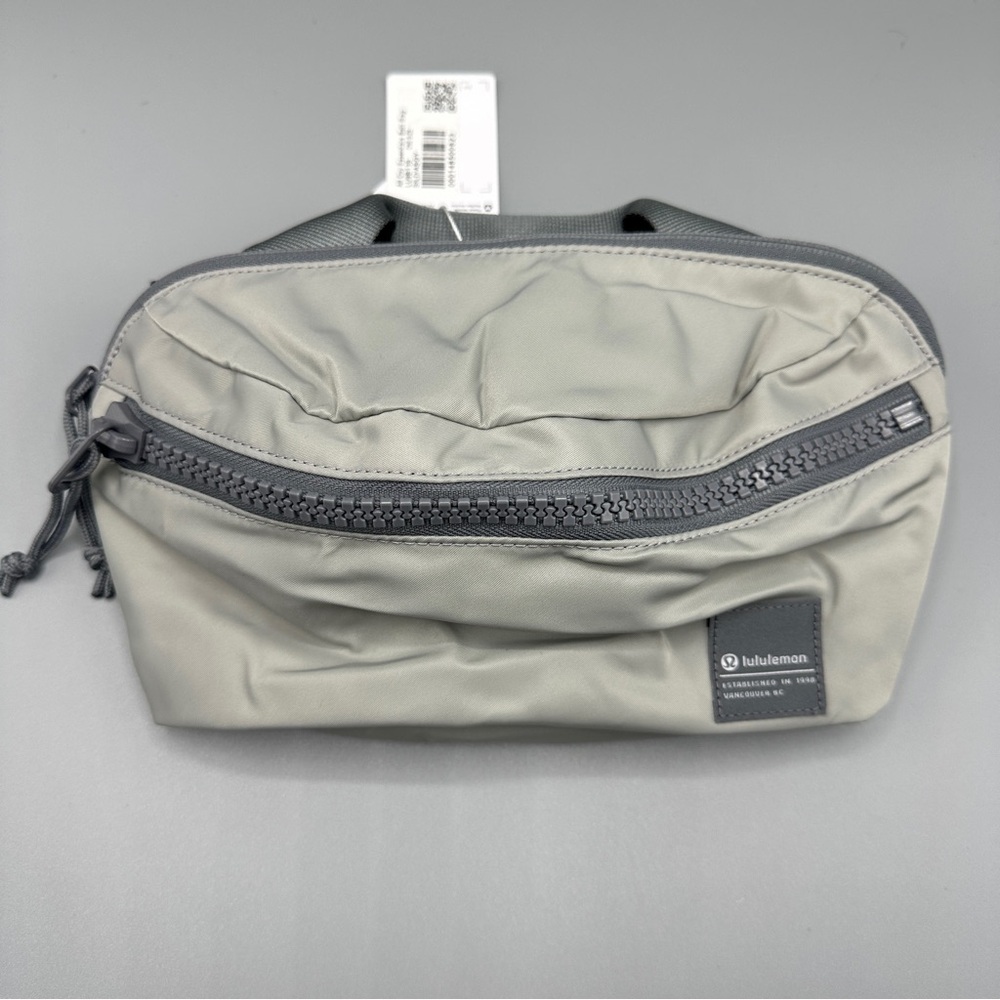 Lululemon All Day Essentials Belt Bag 2.5L Sild/ASGY Silver Drop/Asphalt Grey
